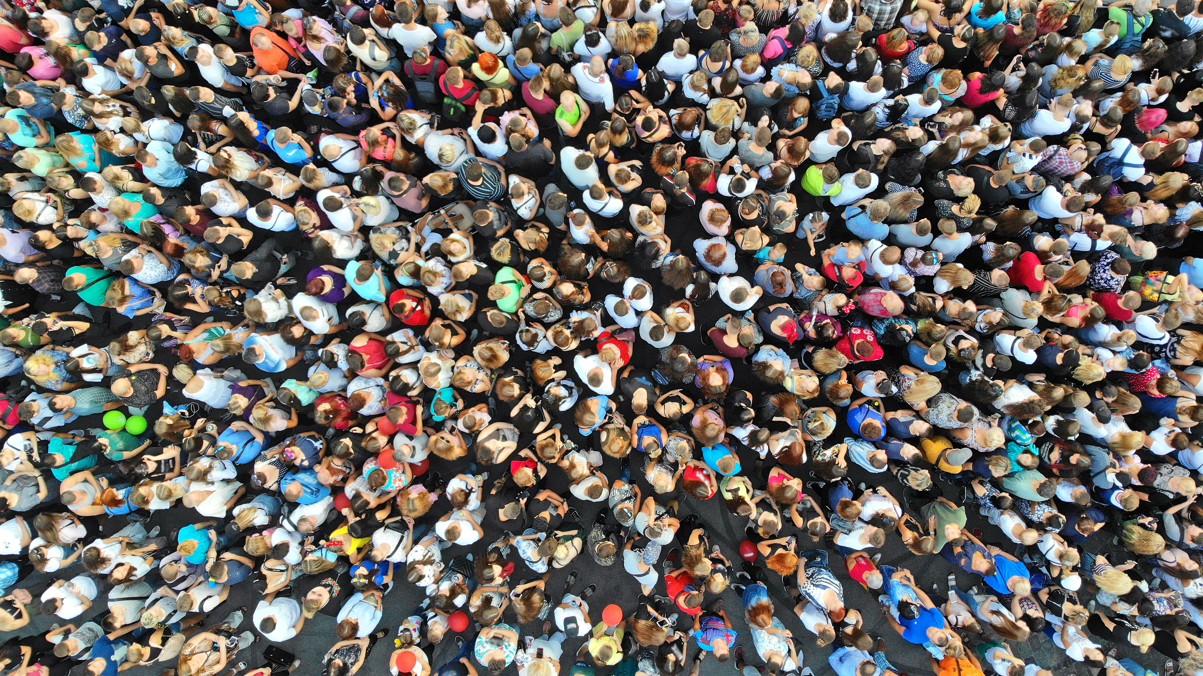 Crowd of people, seen from above